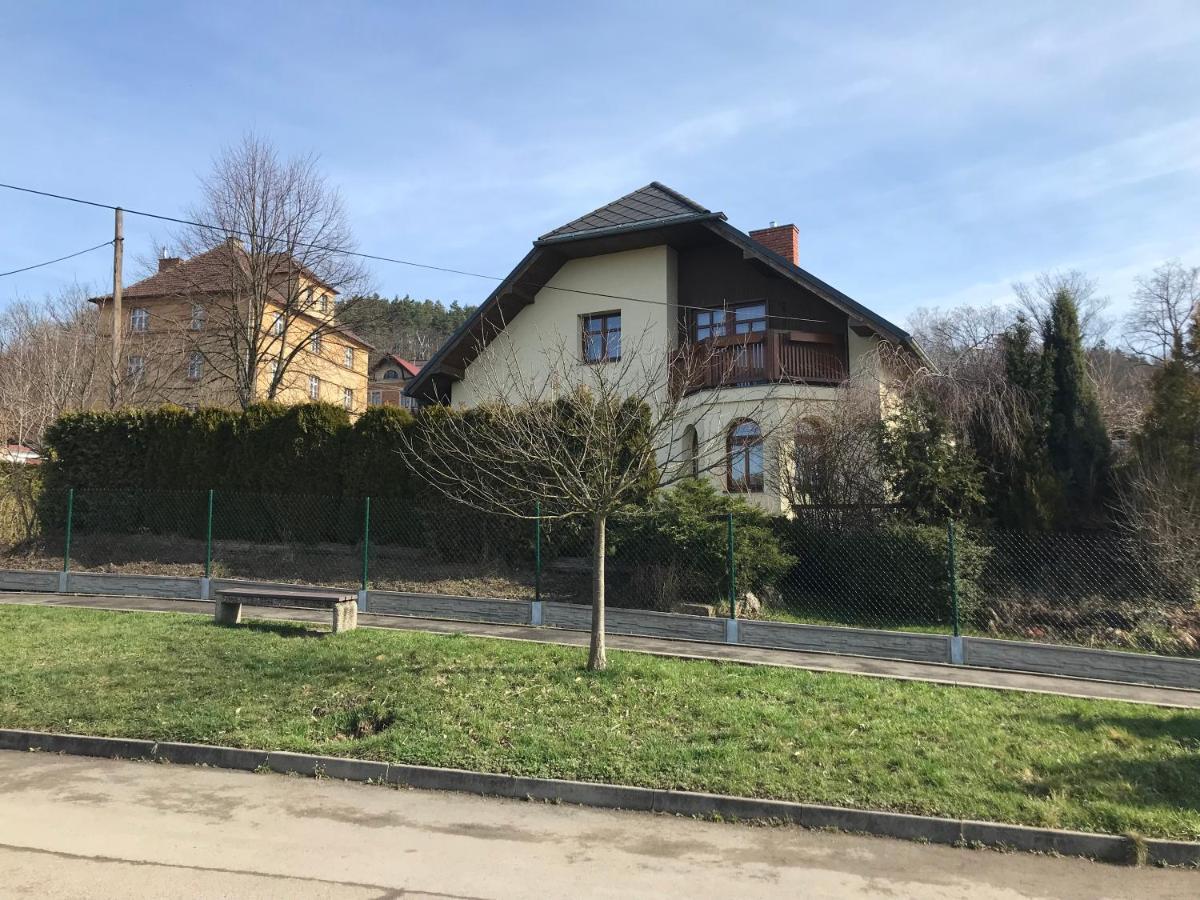 הוילה Česká Kamenice Dum U Koupaliste מראה חיצוני תמונה
